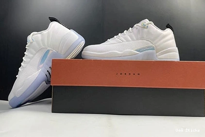 DB0733-190 Air 12 Retro Easter 760 Jordan Breathable Low 0613
